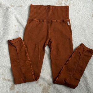 New FP Movement Good Karma Leggings size xsmall/small